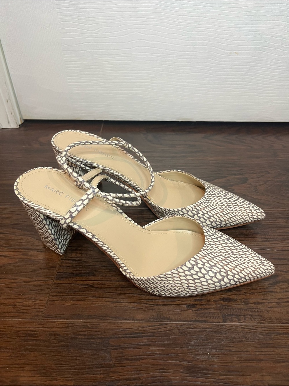 Marc Fisher Beige Snakeskin Pointed-Toe Block Heel Mules